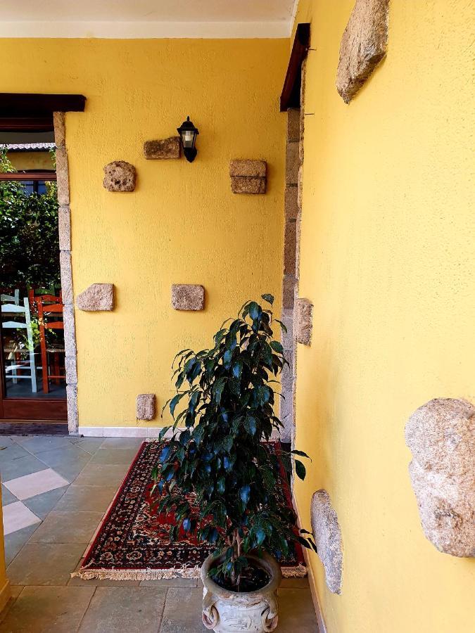 Bed and Breakfast Sinis Palmas Arborea Exterior foto